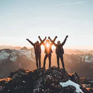 东华大学厅简介